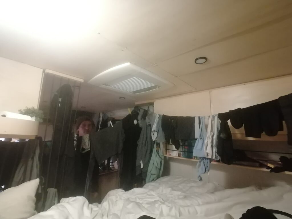 Wie ist das so, im Bus zu wohnen?