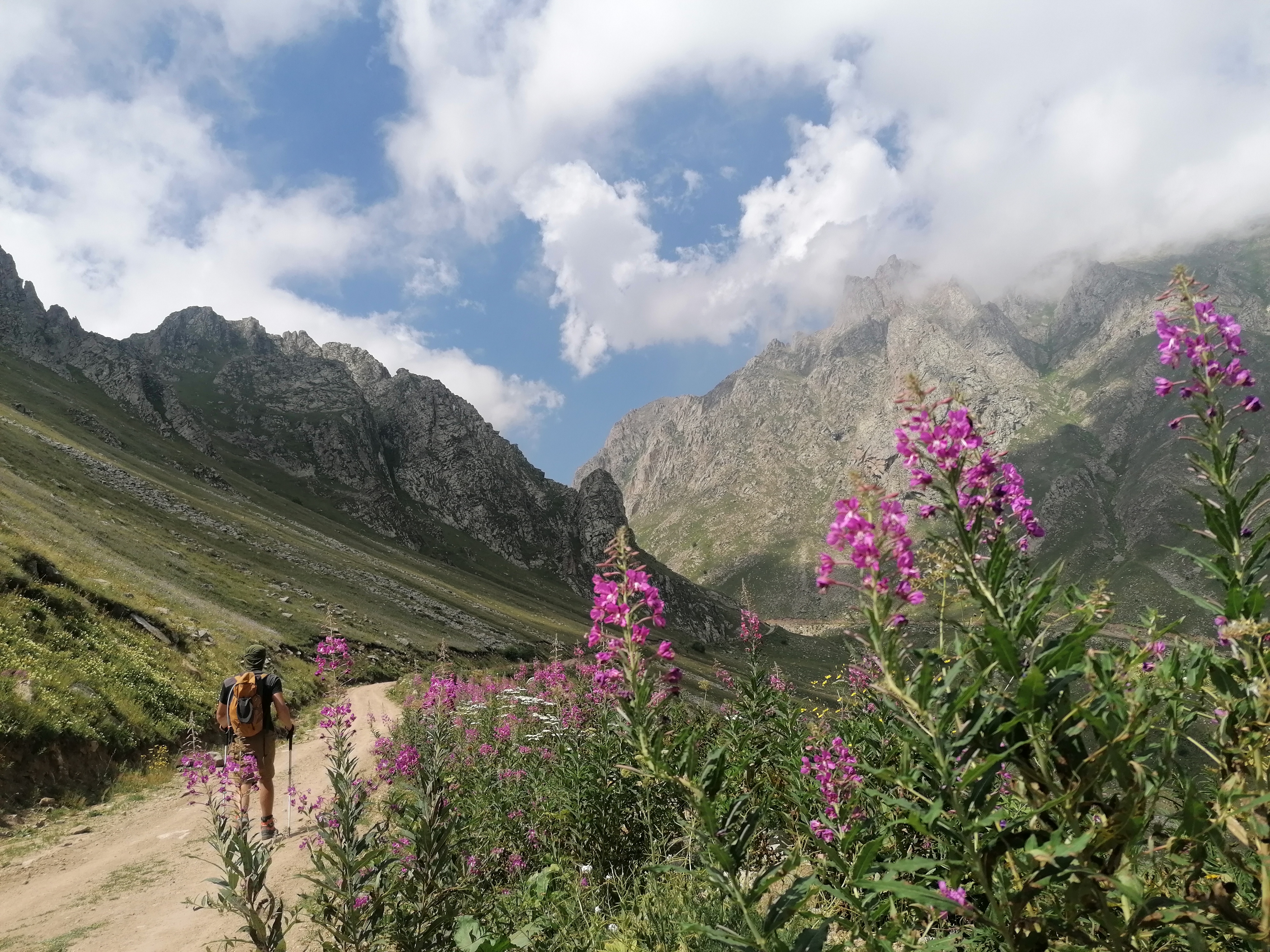 2023-08-03 Bei Kajaran